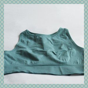 BNWT Good to Go High Neck‎ Seamless Bra in Sea Spray